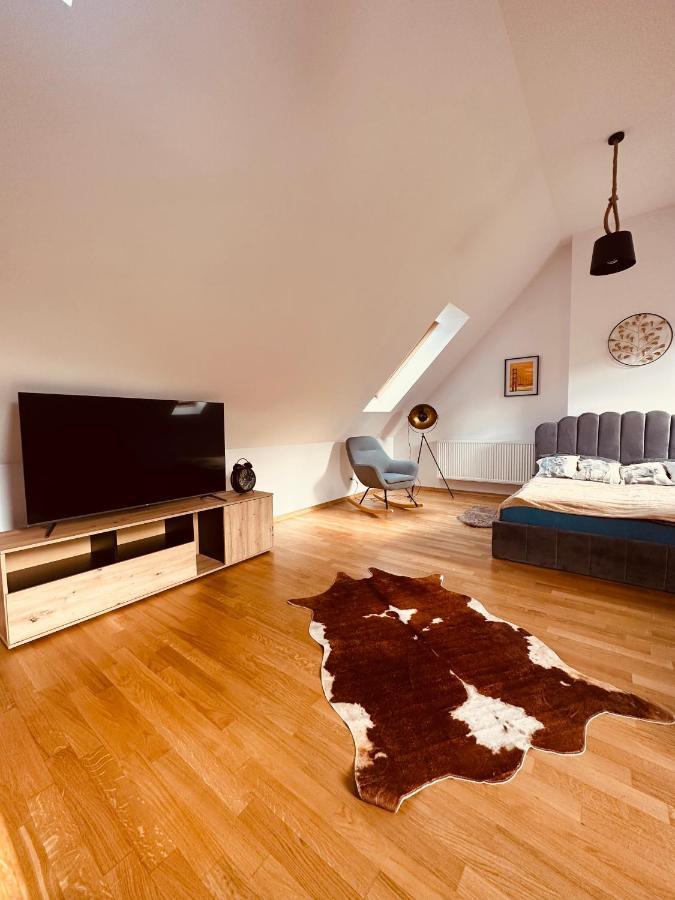 Apartment Sniezkowe - Dwupoziomowy Z Garazem