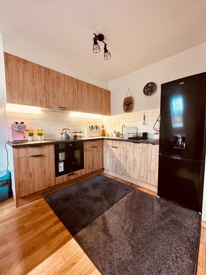 Apartmán Sniezkowe - Dwupoziomowy Z Garazem Karpacz