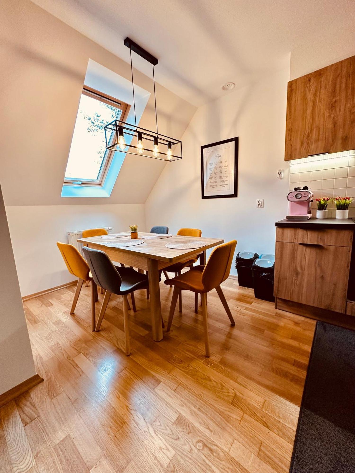 Apartmán Sniezkowe - Dwupoziomowy Z Garazem